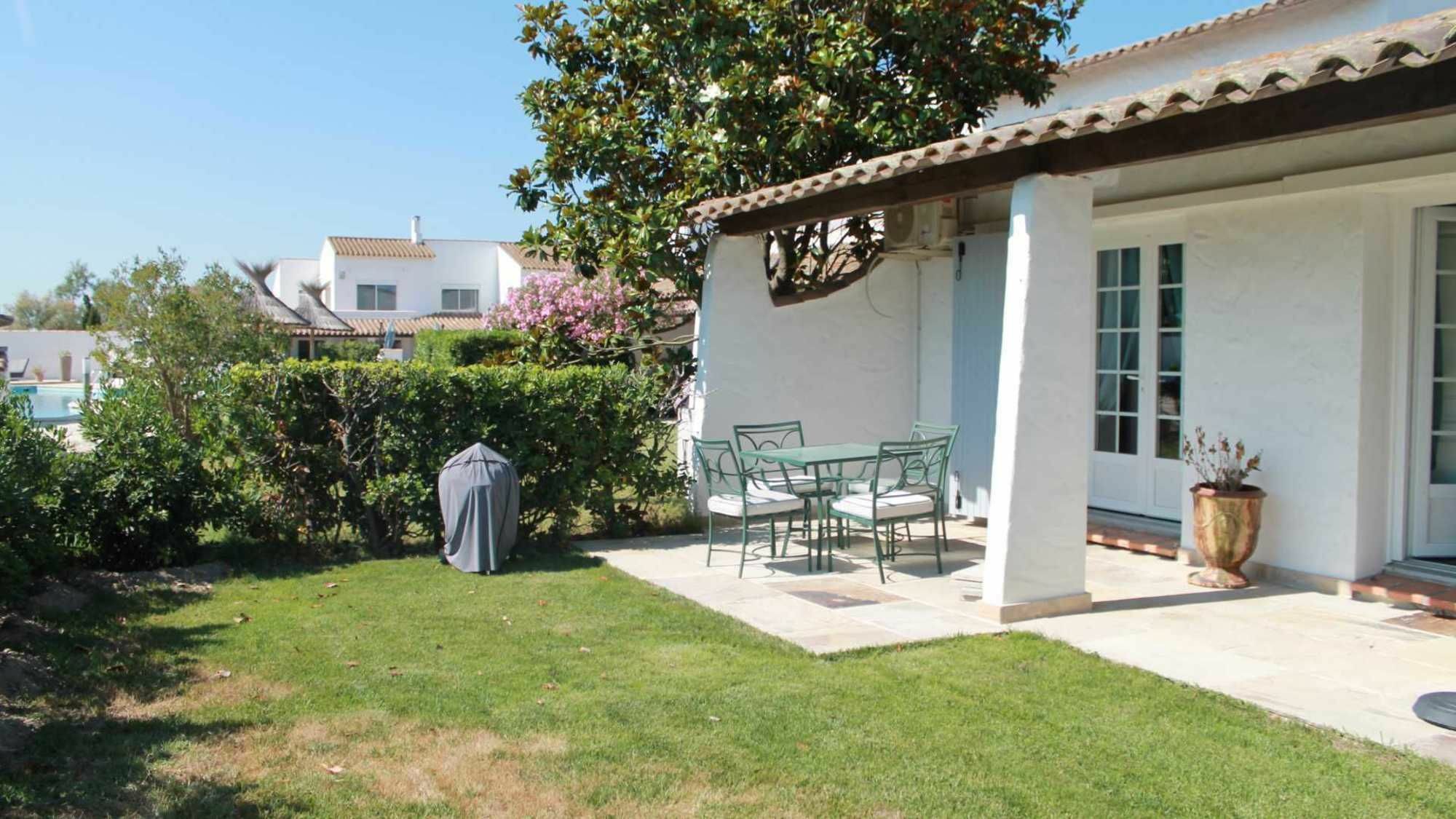 Residence Du Tadorne Saintes-Maries-de-La-Mer Exterior foto